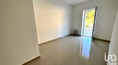 Appartement 3 pièces de 39 m² à Roquefort-la-Bédoule (13830)