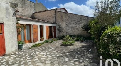 Maison 4 pièces de 107 m² à Tonnay-Boutonne (17380)