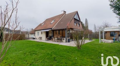 House 6 rooms of 105 m² in Saint-Illiers-le-Bois (78980)