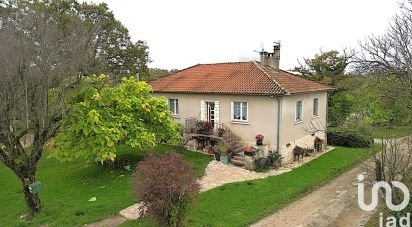 Farm 7 rooms of 146 m² in Gramat (46500)