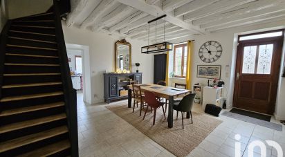 House 6 rooms of 247 m² in Échouboulains (77830)