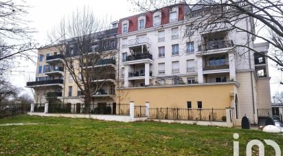 Appartement 4 pièces de 72 m² à Le Blanc-Mesnil (93150)