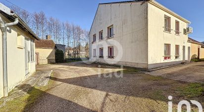 Immeuble de 657 m² à Mézilles (89130)