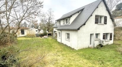 Demeure 10 pièces de 155 m² à Montmorency (95160)