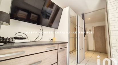 Studio 1 room of 19 m² in Saint-Cyr-sur-Mer (83270)