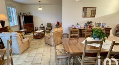 House 7 rooms of 177 m² in Chambon (37290)