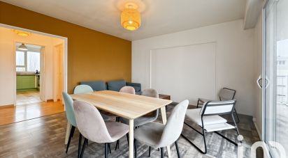 Appartement 5 pièces de 90 m² à Laval (53000)