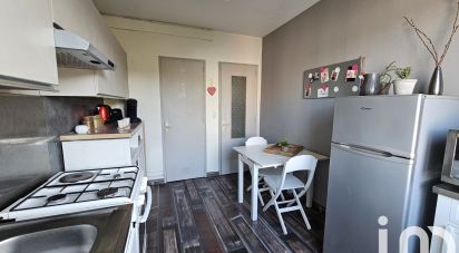 Apartment 3 rooms of 53 m² in Nantes (44000)