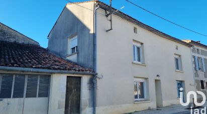 Immeuble de 135 m² à Asnières-sur-Nouère (16290)