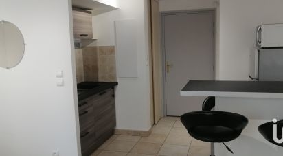 Apartment 1 room of 31 m² in Six-Fours-les-Plages (83140)