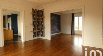 Mansion 6 rooms of 295 m² in Auxerre (89000)