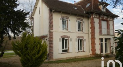 Mansion 6 rooms of 295 m² in Auxerre (89000)