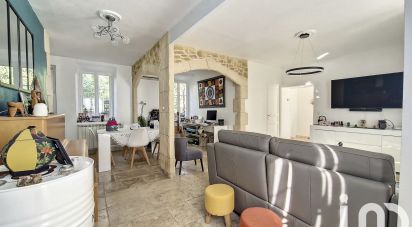 Maison 8 pièces de 207 m² à Capendu (11700)