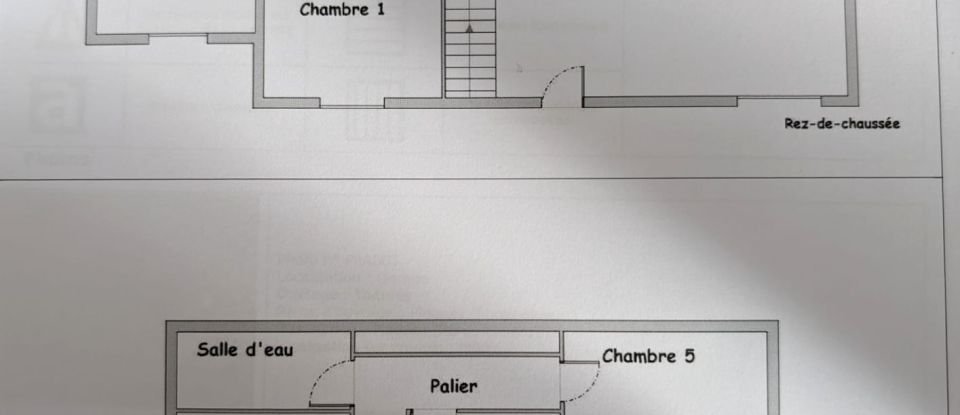 Maison traditionnelle 7 pièces de 140 m² à Mulsanne (72230)