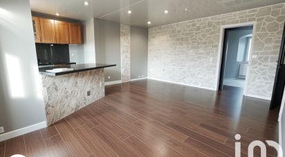 Maison 5 pièces de 92 m² à Riom (63200)