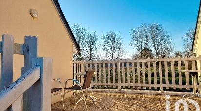 Immeuble de 94 m² à Colleville-sur-Mer (14710)