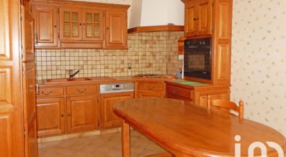 Village house 8 rooms of 204 m² in Huisseau-sur-Cosson (41350)