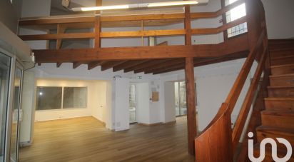 Loft 2 pièces de 140 m² à Oloron-Sainte-Marie (64400)