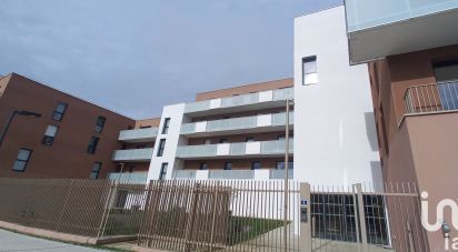 Apartment 4 rooms of 77 m² in Le Petit-Quevilly (76140)