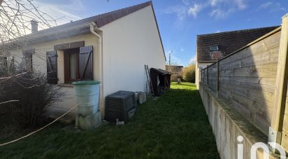 Traditional house 4 rooms of 93 m² in Presles-en-Brie (77220)