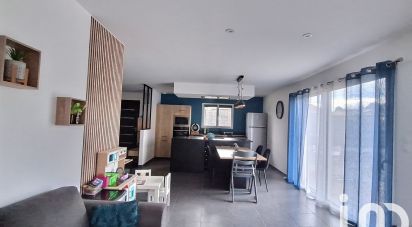 Maison 5 pièces de 91 m² à Salles (33770)