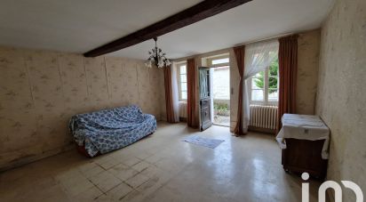 Maison de village 3 pièces de 113 m² à Cruzy-le-Châtel (89740)