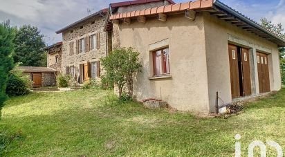 Ferme 5 pièces de 95 m² à Champétières (63600)