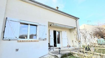 House 7 rooms of 112 m² in Cléry-Saint-André (45370)