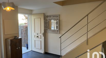 Maison 2 pièces de 38 m² à Saint-Genis-les-Ollières (69290)