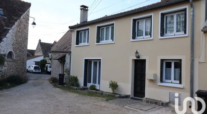 Maison 4 pièces de 90 m² à Blandy (77115)