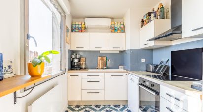 Appartement 3 pièces de 79 m² à Bordeaux (33100)