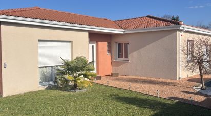 Maison 5 pièces de 125 m² à Lezoux (63190)