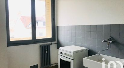 Apartment 1 room of 26 m² in Montluçon (03100)