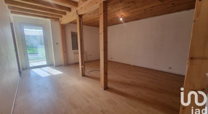 Maison 5 pièces de 220 m² à Cherbonnières (17470)