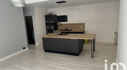 Appartement 3 pièces de 84 m² à Manosque (04100)