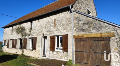 Longere 6 rooms of 143 m² in Mareau-aux-Prés (45370)