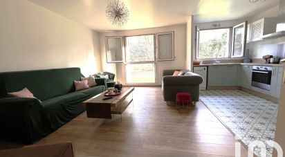 Apartment 3 rooms of 71 m² in Poissy (78300)