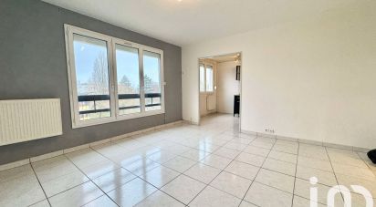 Appartement 4 pièces de 85 m² à Charleville-Mézières (08000)