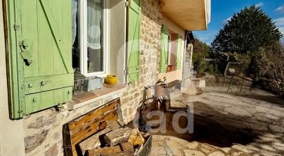 House 6 rooms of 160 m² in Le Cannet-des-Maures (83340)