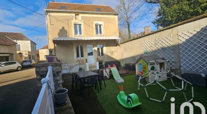 Maison 5 pièces de 101 m² à Lézinnes (89160)