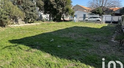 Land of 365 m² in Beaucaire (30300)