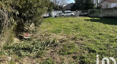 Land of 365 m² in Beaucaire (30300)