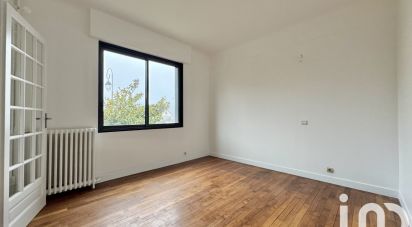 Maison 8 pièces de 190 m² à Antony (92160)