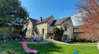 Maison 4 pièces de 147 m² à Champigny (89340)