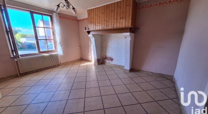 House 5 rooms of 132 m² in Monthois (08400)