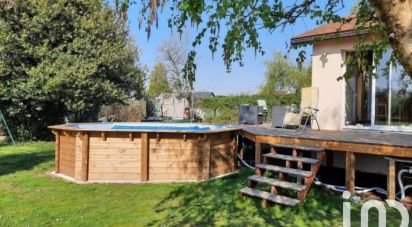 House 7 rooms of 175 m² in Saint-Vallier (71230)