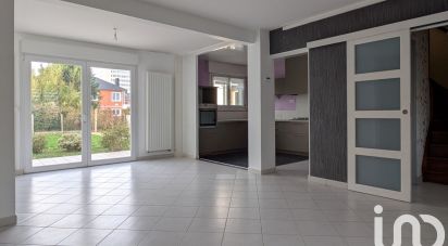 Maison 4 pièces de 80 m² à Cambrai (59400)