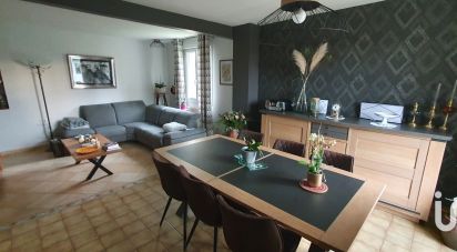 House 5 rooms of 113 m² in Saint-Hilaire-du-Harcouët (50600)