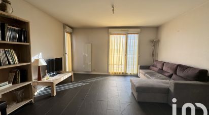 Apartment 3 rooms of 60 m² in Sainte-Geneviève-des-Bois (91700)