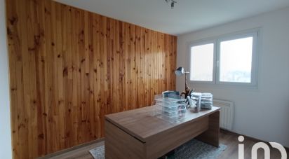 Apartment 3 rooms of 65 m² in Givet (08600)